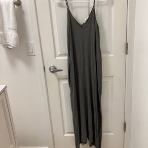 Women’s Gray Maxi Dress.